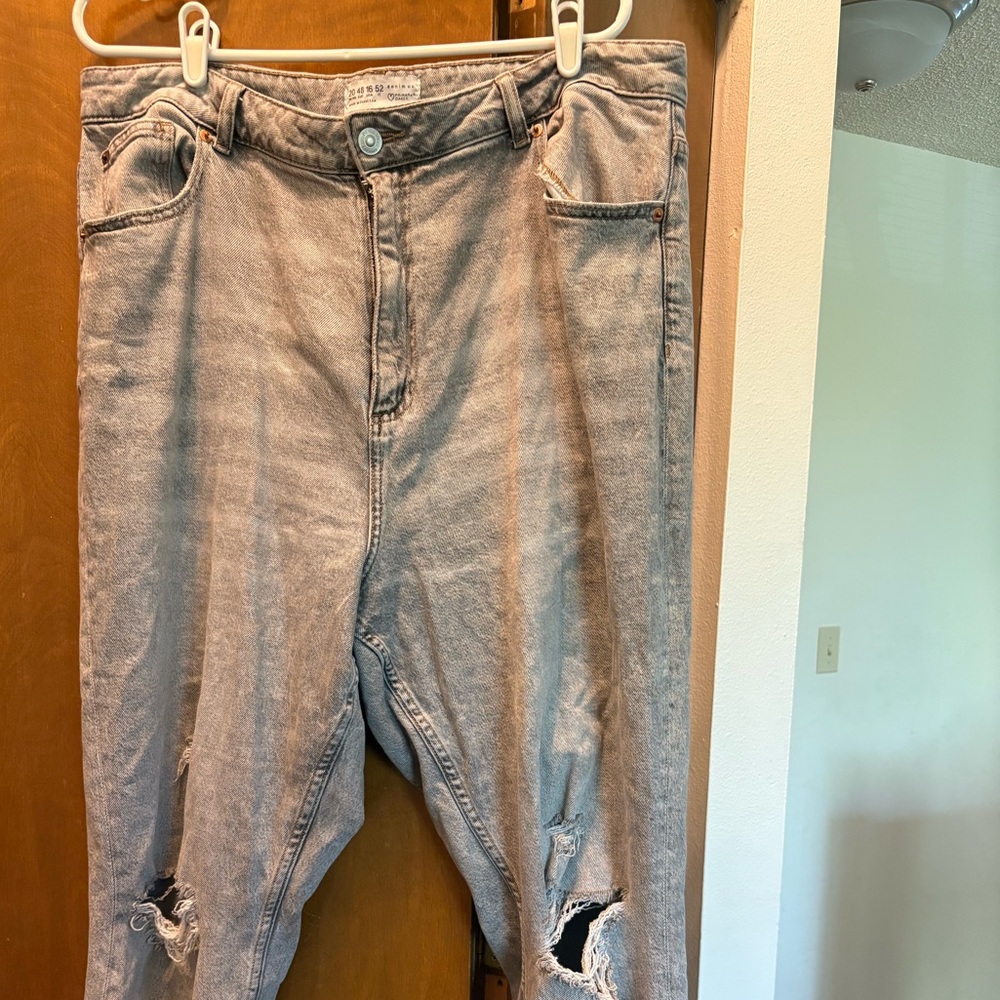 Primark Women’s distressed Jeans, boyfriend fit